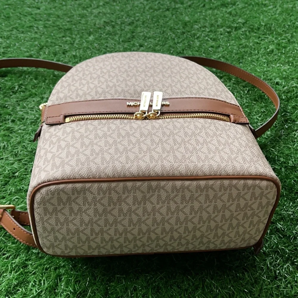 MICHAEL KORS Kenly Medium Backpack Signature Vanilla Bag